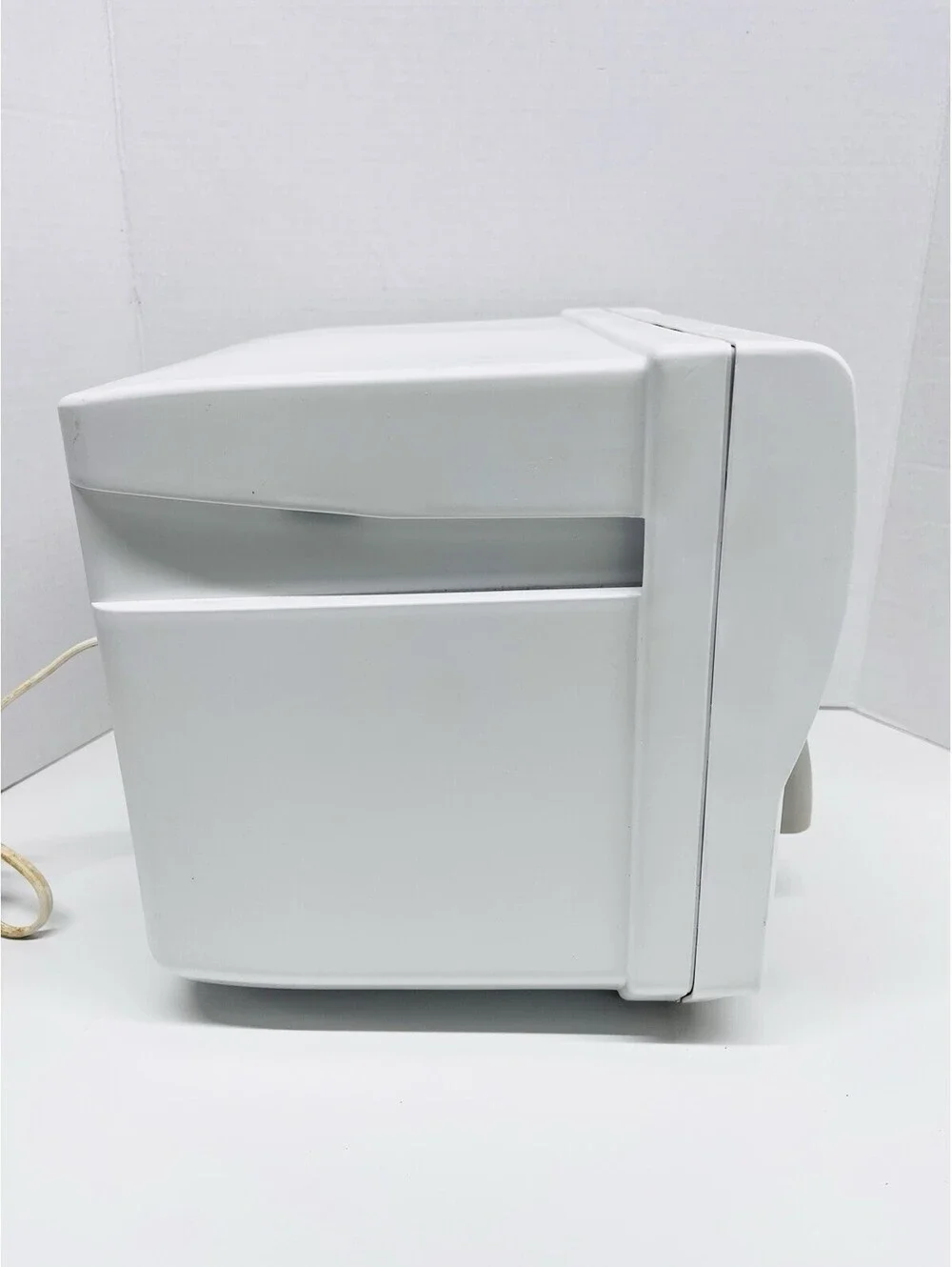 Black & Decker space maker cabinet mount 12 cup Coffee Maker ODC325N Type 1